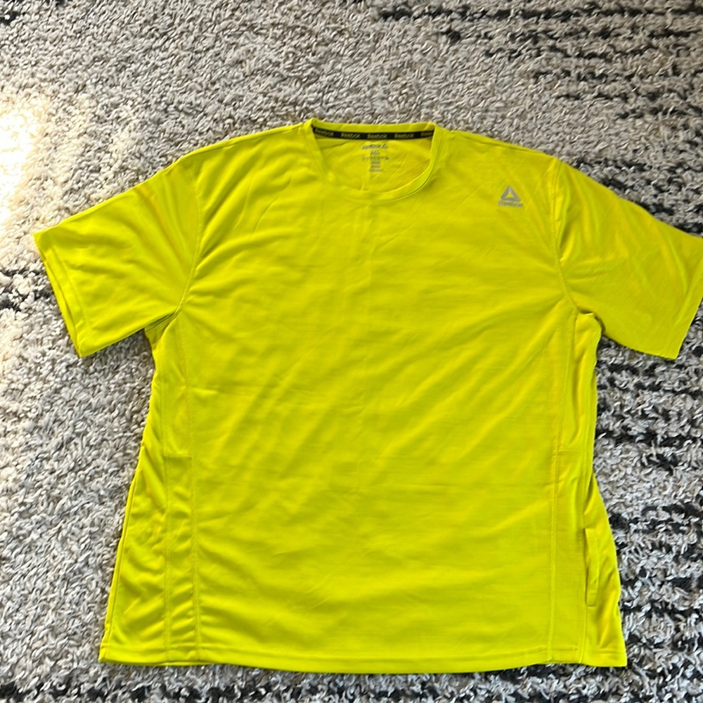 Men’s Reebok sports shirt 3XL